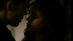 The Vampire Diaries บันทึกรัก ฝังเขี้ยว ปี 2 EP04